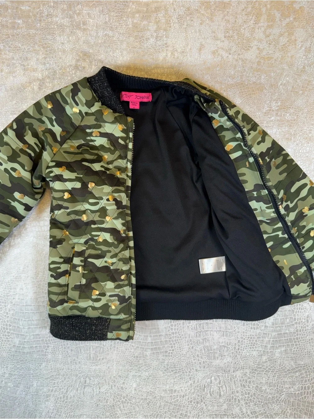 Betsey Johnson girls' green camouflage bomber jacket, Girls size 6